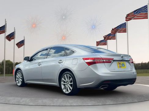 Used 2013 Toyota Avalon XLE Touring FWD image 7