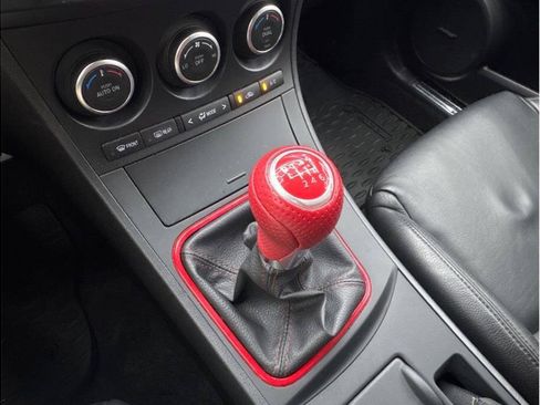 Used 2013 MAZDA MAZDA3 Touring FWD image 17