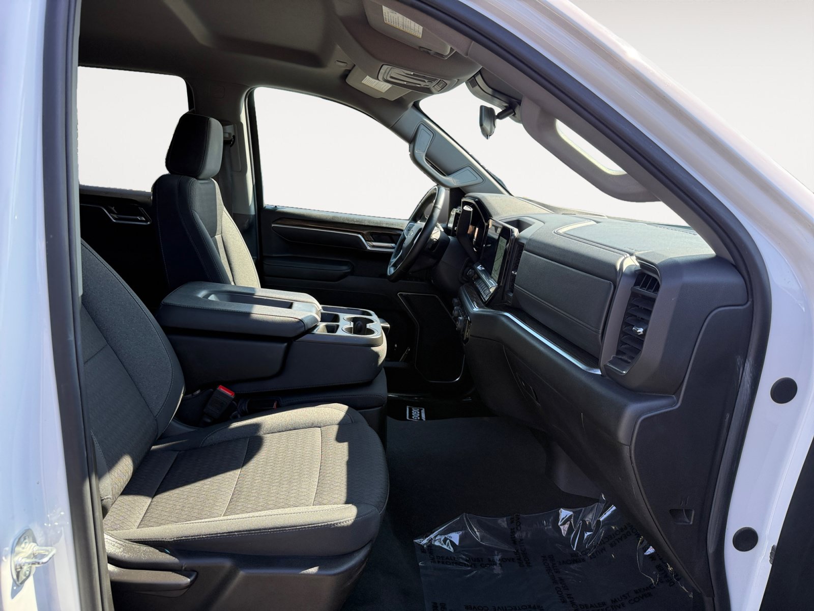 Used 2025 Chevrolet Silverado 1500 LT RWD image 19