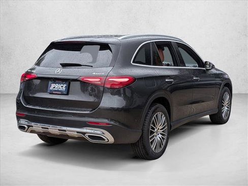 Certified 2026 Mercedes-Benz GLC 300 4MATIC image 5