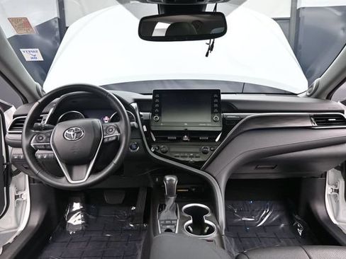 Used 2023 Toyota Camry XLE w/ Navigation Package AWD/4WD image 9