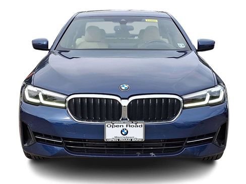 Used 2023 BMW 540i xDrive w/ Premium Package AWD/4WD image 2
