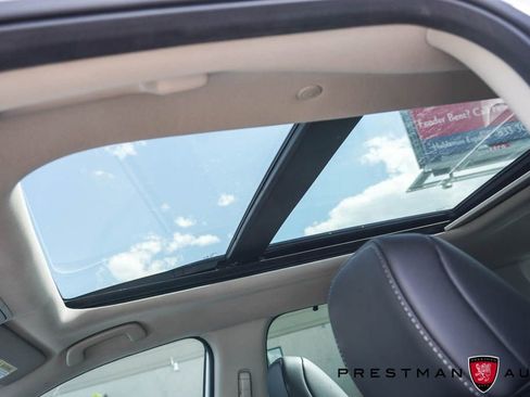Used 2025 Honda Pilot Touring image 20