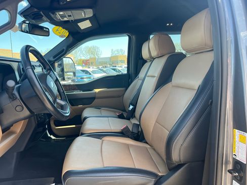 Used 2024 Ford F350 Lariat w/ Sport Appearance Package AWD/4WD image 7
