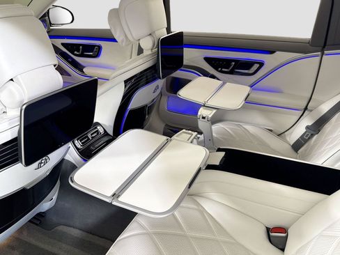 Used 2024 Mercedes-Benz Maybach S 580 4MATIC image 32