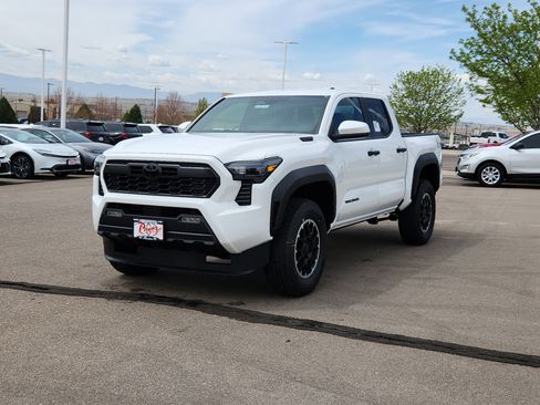 New 2026 Toyota Tacoma TRD Off-Road AWD/4WD image 4