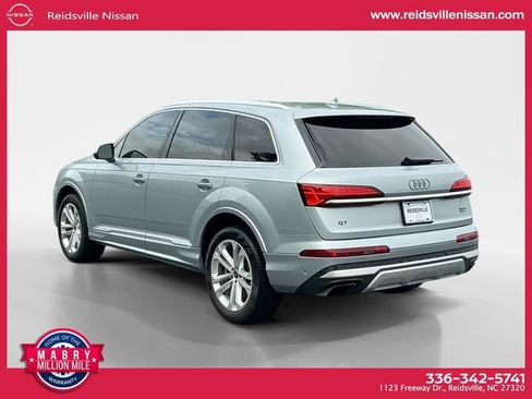 Used 2025 Audi Q7 3.0T Premium Plus AWD/4WD image 3