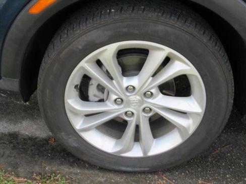 Used 2021 Buick Encore GX Preferred image 5