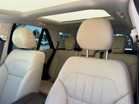 Used 2016 Mercedes-Benz GLE 350 image 22