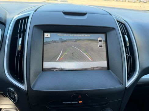 Used 2018 Ford Edge SEL w/ Equipment Group 201A AWD/4WD image 28