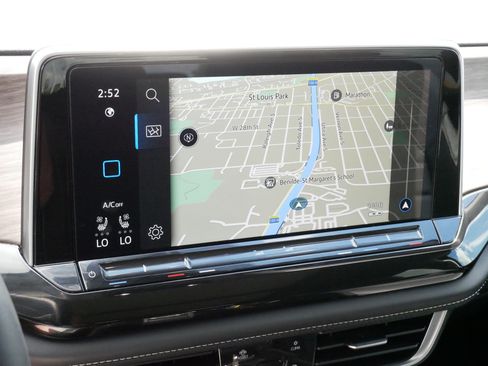 Certified 2025 Volkswagen Atlas SEL AWD/4WD image 22