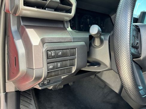 Used 2026 Toyota Tacoma SR5 AWD/4WD image 19