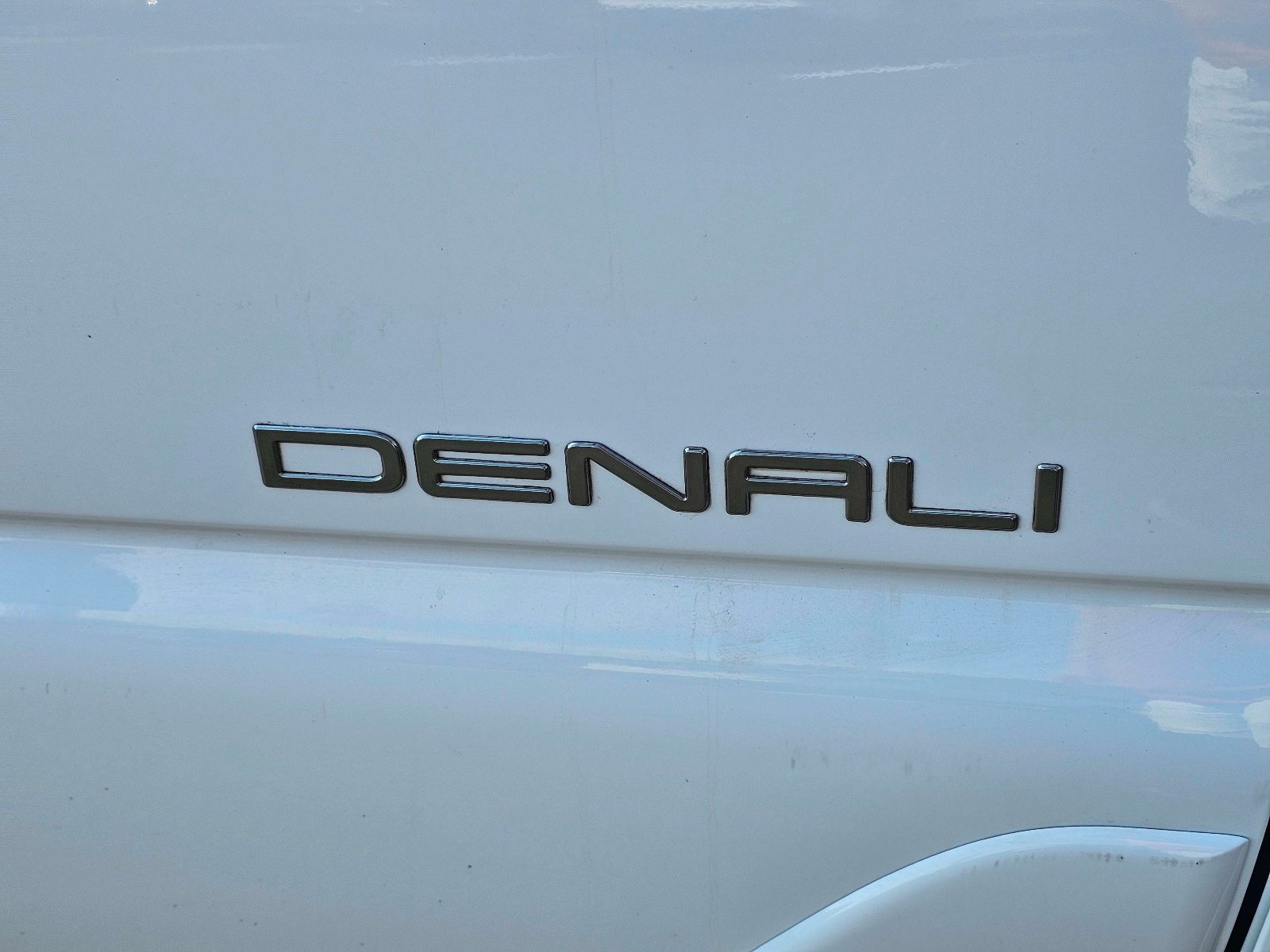 Used 2005 GMC Yukon Denali AWD/4WD image 7