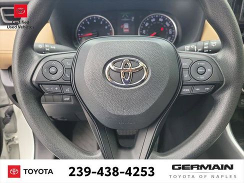 Certified 2022 Toyota RAV4 XLE w/ Convenience Package FWD image 23