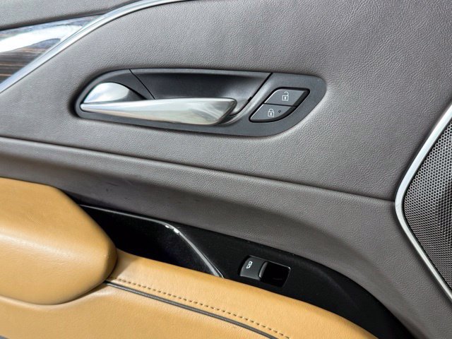 Used 2021 Cadillac Escalade Sport w/ Driver Assist Tech Package AWD/4WD image 23