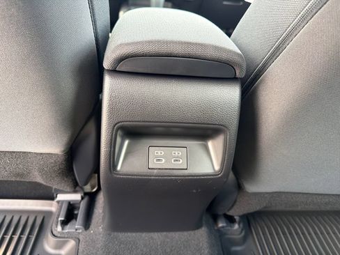 Used 2026 Toyota Corolla LE FWD image 22
