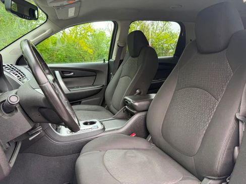 Used 2010 GMC Acadia SLE AWD/4WD image 19