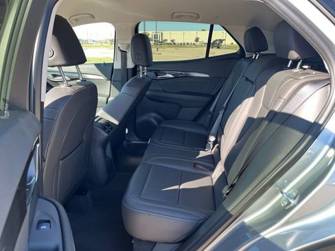 Used 2025 Buick Envision Preferred image 22