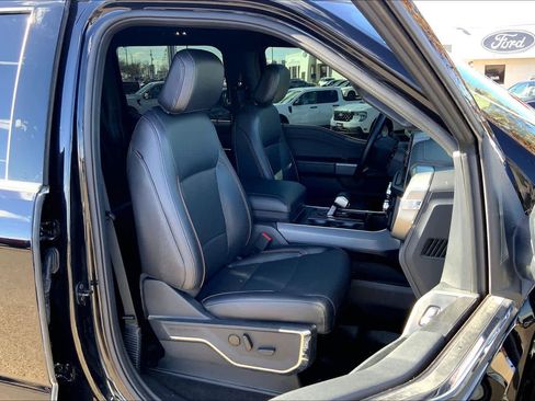 Certified 2024 Ford F150 Lariat w/ FX4 Off-Road Package image 8