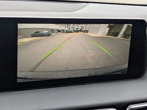 New 2026 Nissan Sentra SR w/ Floor Mat Package FWD image 16
