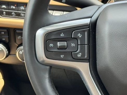 Used 2023 Chevrolet Tahoe Premier AWD/4WD image 28