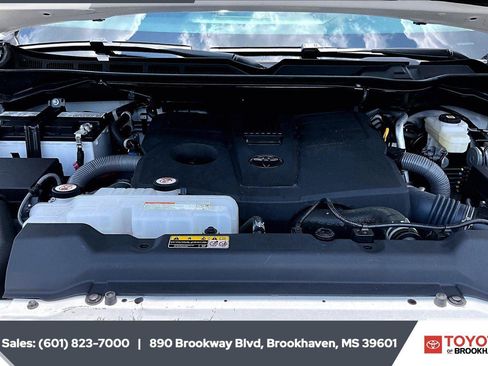 Used 2024 Toyota Tundra SR5 w/ SR5 Premium Package RWD image 8