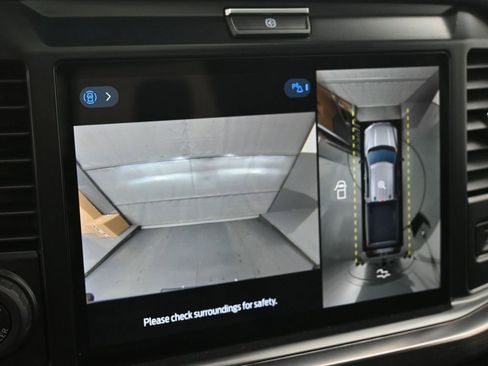 New 2026 Ford F250 Lariat w/ Black Appearance Package image 16