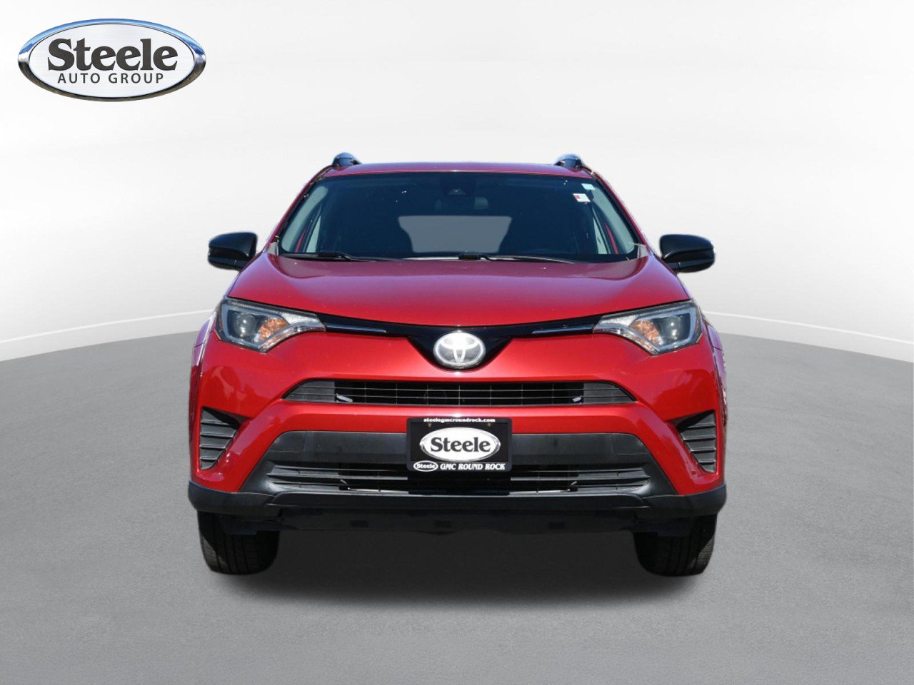 Used 2017 Toyota RAV4 LE FWD image 2