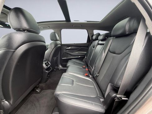 Used 2020 Hyundai Santa Fe SEL w/ Convenience + Premium Package FWD image 18