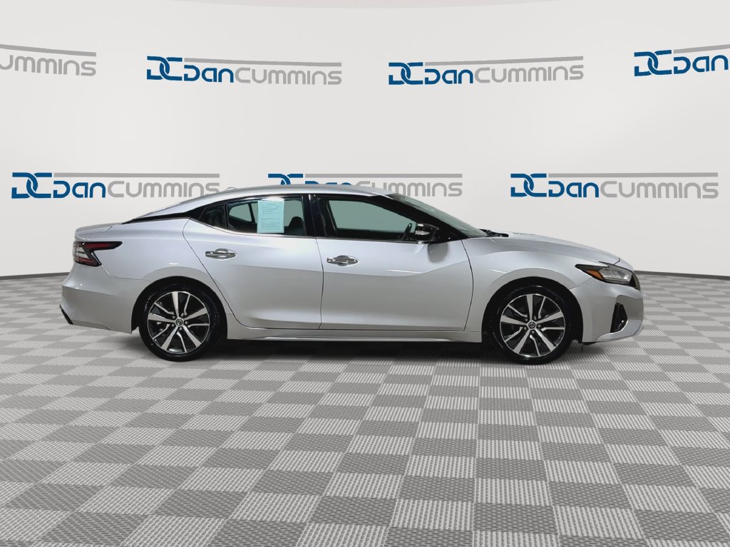 Used 2020 Nissan Maxima 3.5 SV w/ Floor Mat Group FWD image 9