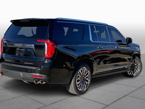 Certified 2023 GMC Yukon XL Denali Ultimate image 12