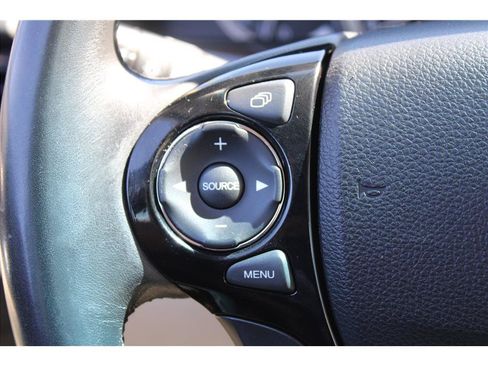 Used 2017 Honda Accord EX-L image 19