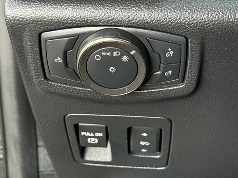 Used 2020 Ford F150 Raptor w/ Equipment Group 802A Luxury AWD/4WD image 48