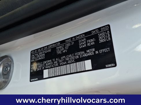 Certified 2023 Volvo XC60 B5 Core image 28