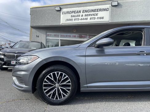 Used 2020 Volkswagen Jetta SE image 10