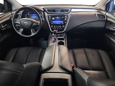 Used 2024 Nissan Murano SV w/ SV Midnight Edition Package image 9