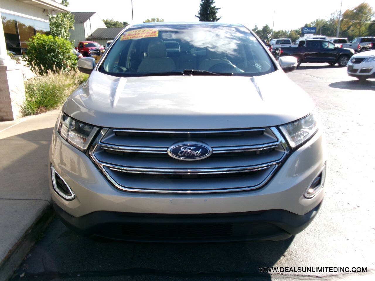 Used 2018 Ford Edge SEL w/ Equipment Group 201A AWD/4WD image 21