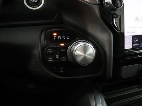 Used 2023 RAM 1500 Laramie AWD/4WD image 33