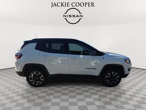Used 2021 Jeep Compass Trailhawk w/ Convenience Group AWD/4WD image 4