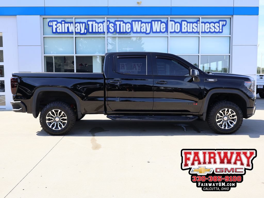 Certified 2023 GMC Sierra 1500 AT4 w/ AT4 Premium Package AWD/4WD image 1