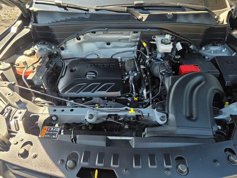 Used 2024 Chevrolet TrailBlazer LT w/ Driver Confidence Package FWD image 28
