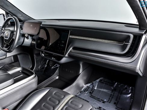 Used 2025 Rivian R1S Adventure image 24