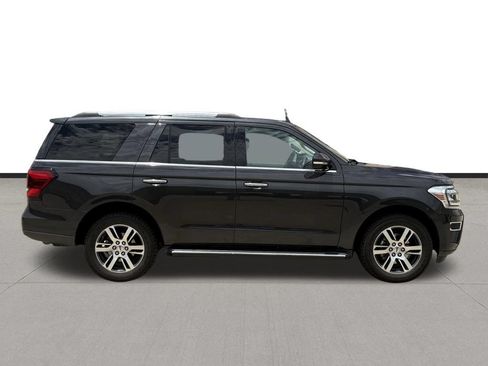 Used 2023 Ford Expedition Limited AWD/4WD image 4
