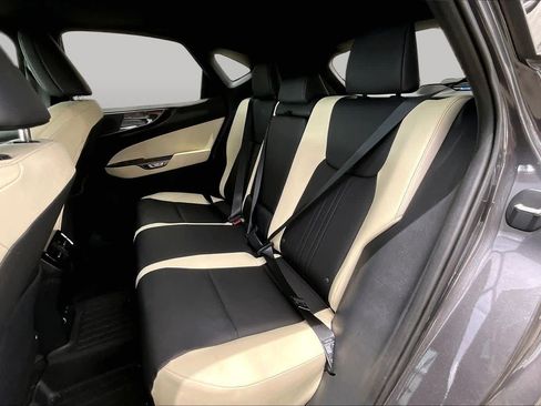 Used 2024 Lexus NX 250 FWD image 21