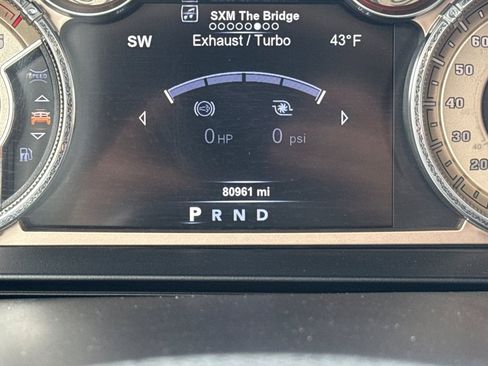 Used 2015 RAM 3500 Laramie Longhorn image 26