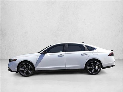 Used 2023 Honda Accord Sport image 8