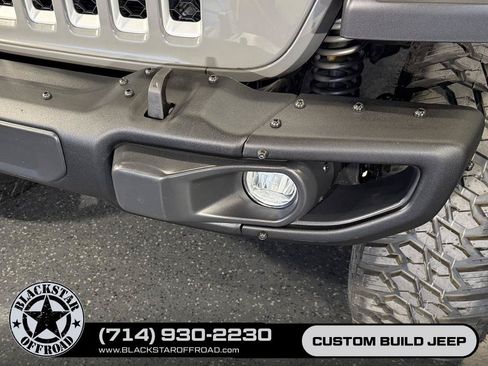 Used 2020 Jeep Gladiator Overland w/ Popular Equipment Package AWD/4WD image 5