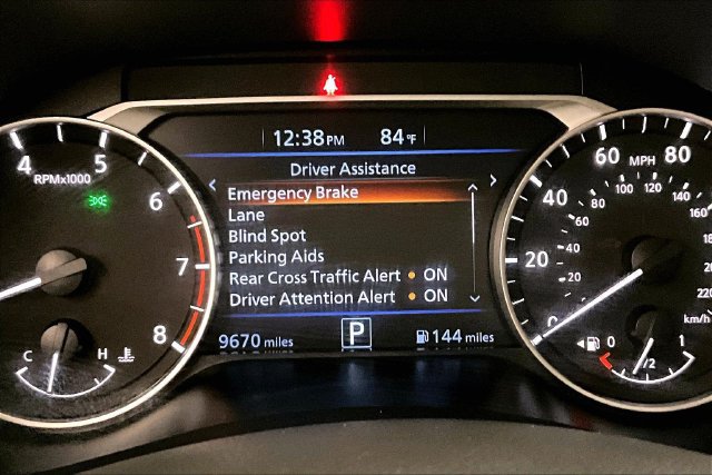 Used 2025 Nissan Altima 2.5 SR w/ SR Premium Package AWD/4WD image 35