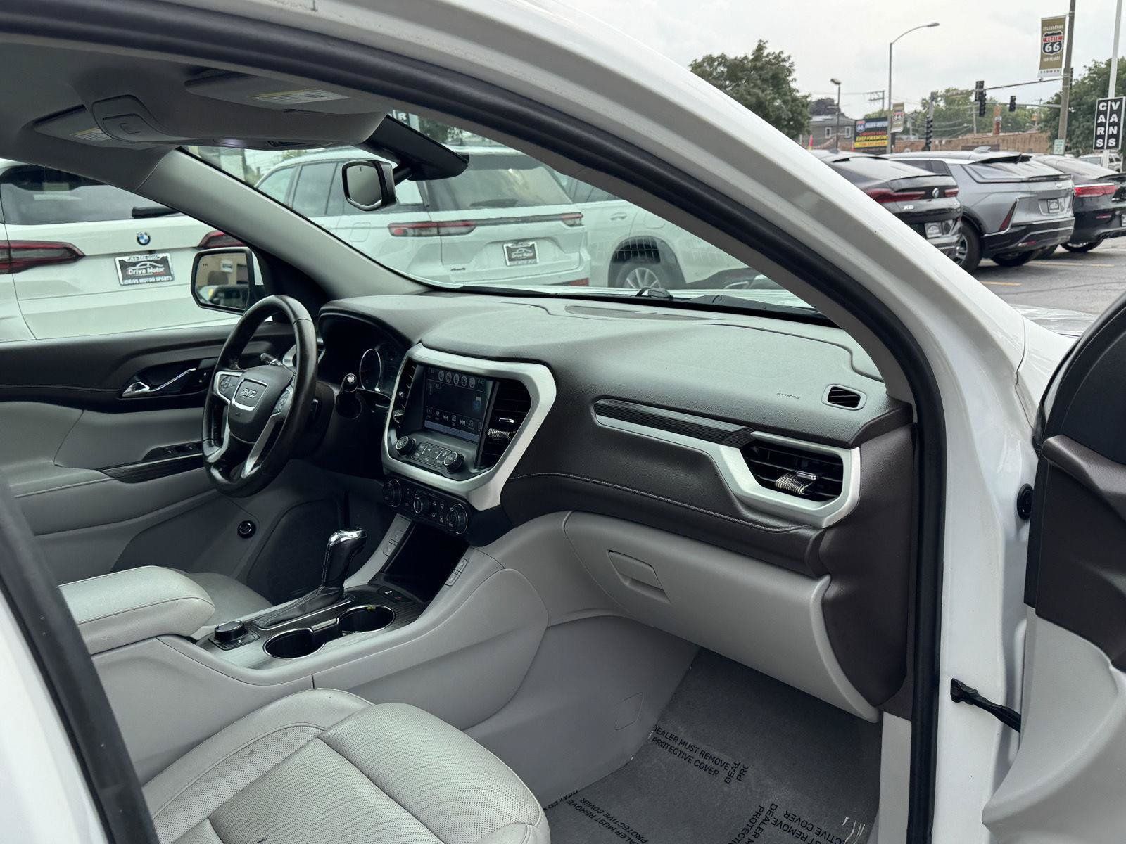 Used 2019 GMC Acadia SLT FWD image 39