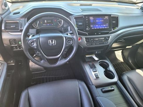 Used 2023 Honda Ridgeline RTL-E image 13